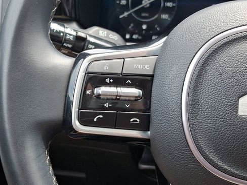 Certified 2023 Kia Sorento SX AWD/4WD image 22