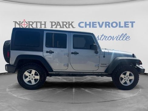Used 2016 Jeep Wrangler Unlimited Sport w/ Quick Order Package 24S AWD/4WD image 2