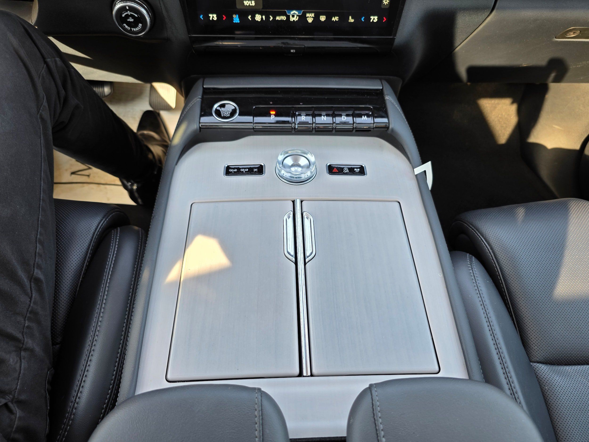 Used 2025 Lincoln Navigator L Reserve AWD/4WD image 14
