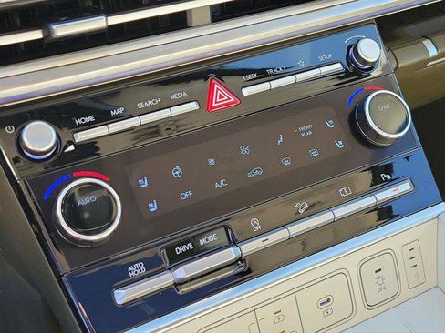 New 2025 Hyundai Santa Fe Calligraphy image 24