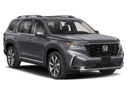 Used 2024 Honda Pilot Touring image 6