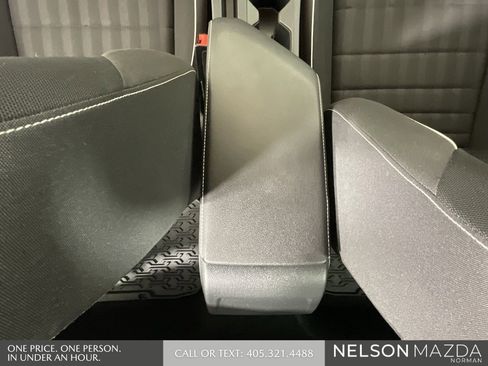 Used 2024 Volkswagen Jetta Sport image 41