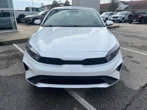 Used 2024 Kia Forte LXS image 8