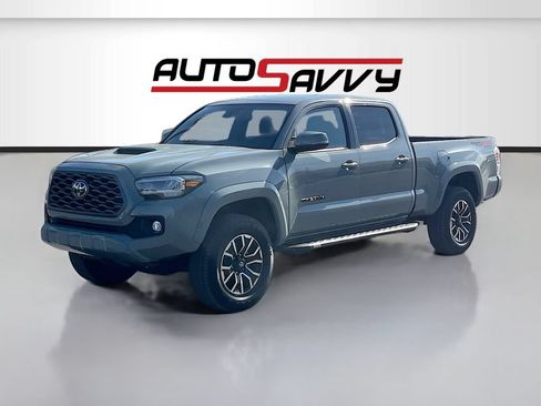 Used 2023 Toyota Tacoma TRD Sport w/ Black Out Package (TMS) AWD/4WD image 3