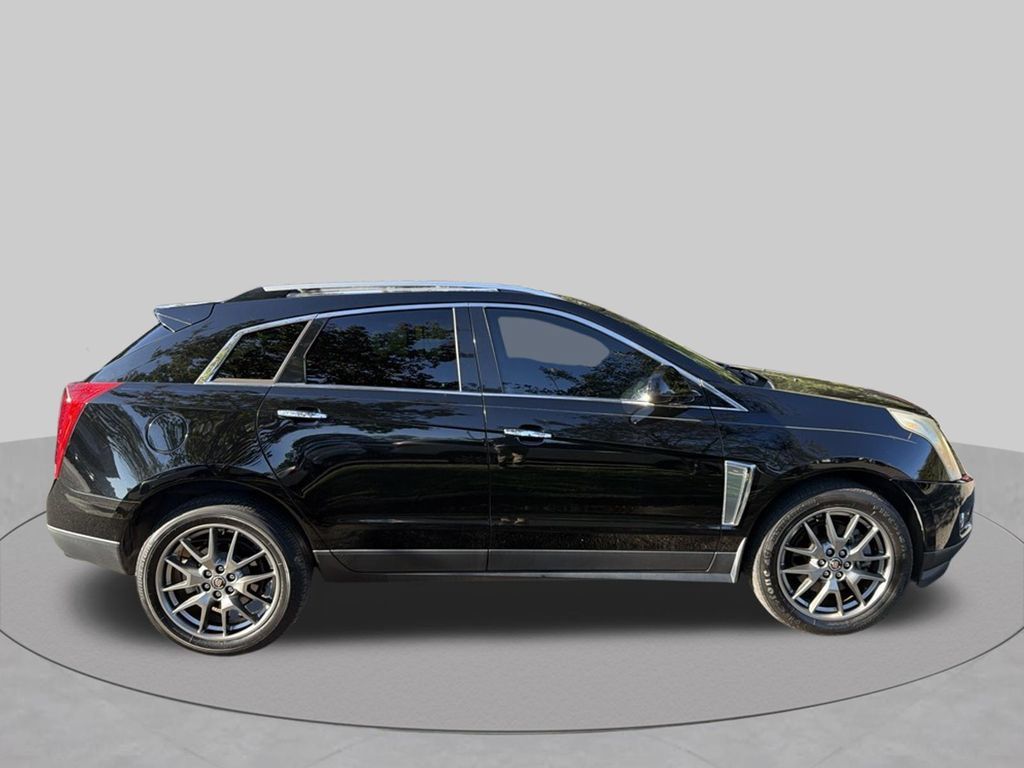 Used 2015 Cadillac SRX Performance w/ Driver Awareness Package FWD image 4