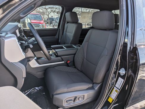 New 2026 Toyota Tundra SR5 w/ SR5 Convenience Package image 9