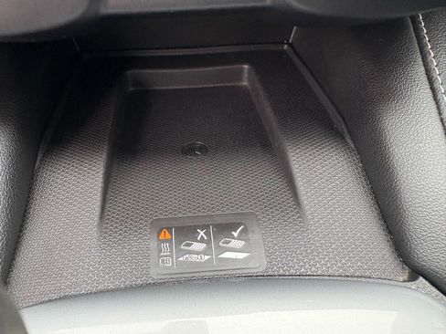 Used 2024 Chevrolet Blazer LT w/ Convenience Package image 31