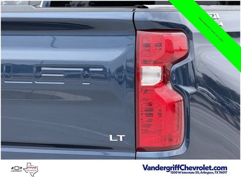 Used 2020 Chevrolet Silverado 1500 LT w/ Texas Edition RWD image 7