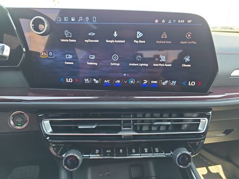 New 2027 Chevrolet Traverse RS w/ LPO, Floor Liner Package FWD image 22
