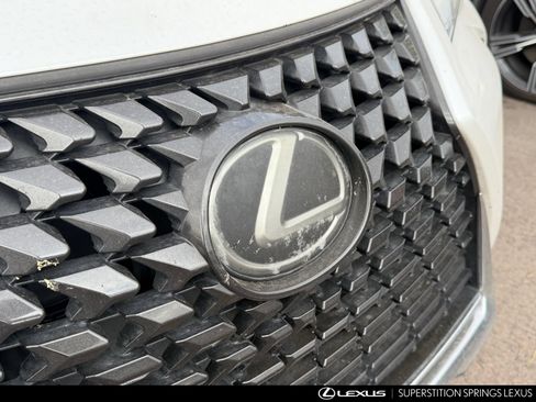 Used 2019 Lexus UX 200 w/ Premium Package FWD image 6