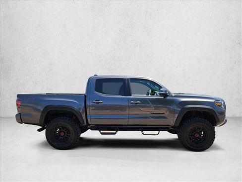 Used 2023 Toyota Tacoma TRD Pro AWD/4WD image 4