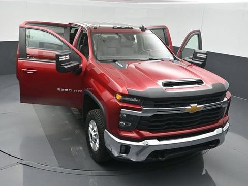 Used 2024 Chevrolet Silverado 2500 LT w/ True North Edition AWD/4WD image 56