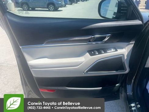 Used 2020 Kia Telluride EX w/ EX Premium Package FWD image 17