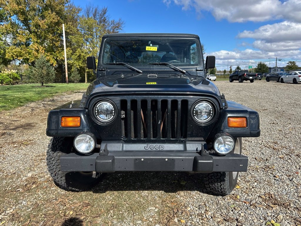 Used 1998 Jeep Wrangler Sahara AWD/4WD image 2