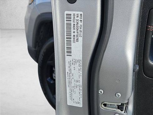 Used 2023 Jeep Compass Trailhawk AWD/4WD image 22
