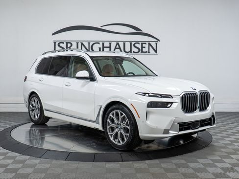 New 2026 BMW X7 xDrive40i w/ Executive Package image 3