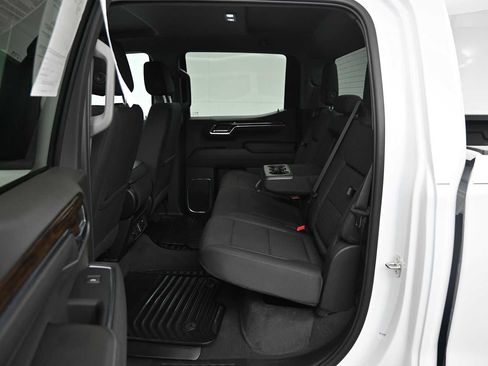 Used 2024 GMC Sierra 1500 Elevation AWD/4WD image 8