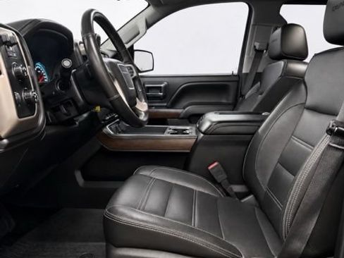 Used 2018 GMC Sierra 2500 Denali AWD/4WD image 14