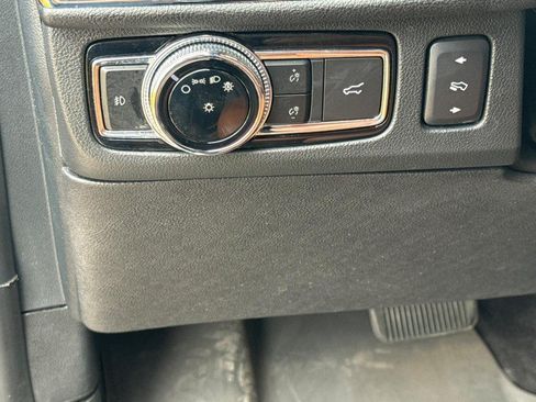 Used 2019 Lincoln Navigator Reserve AWD/4WD image 29