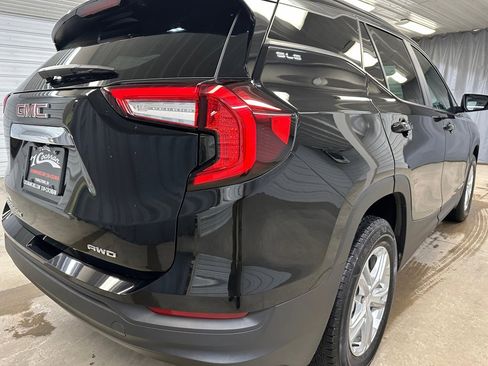 Certified 2022 GMC Terrain SLE w/ Driver Convenience Package image 29
