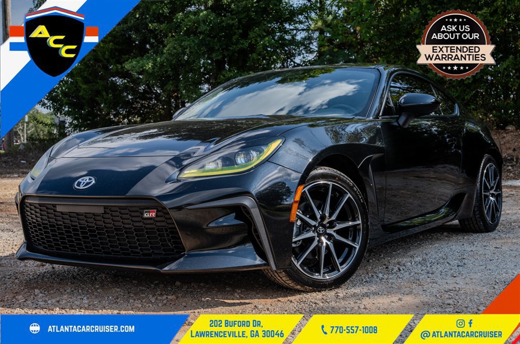 Used 2024 Toyota GR86 RWD image 1