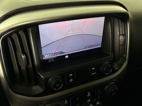 Used 2019 Chevrolet Colorado ZR2 image 27