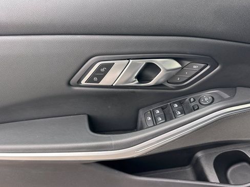 Used 2023 BMW 330e w/ M Sport Package RWD image 10