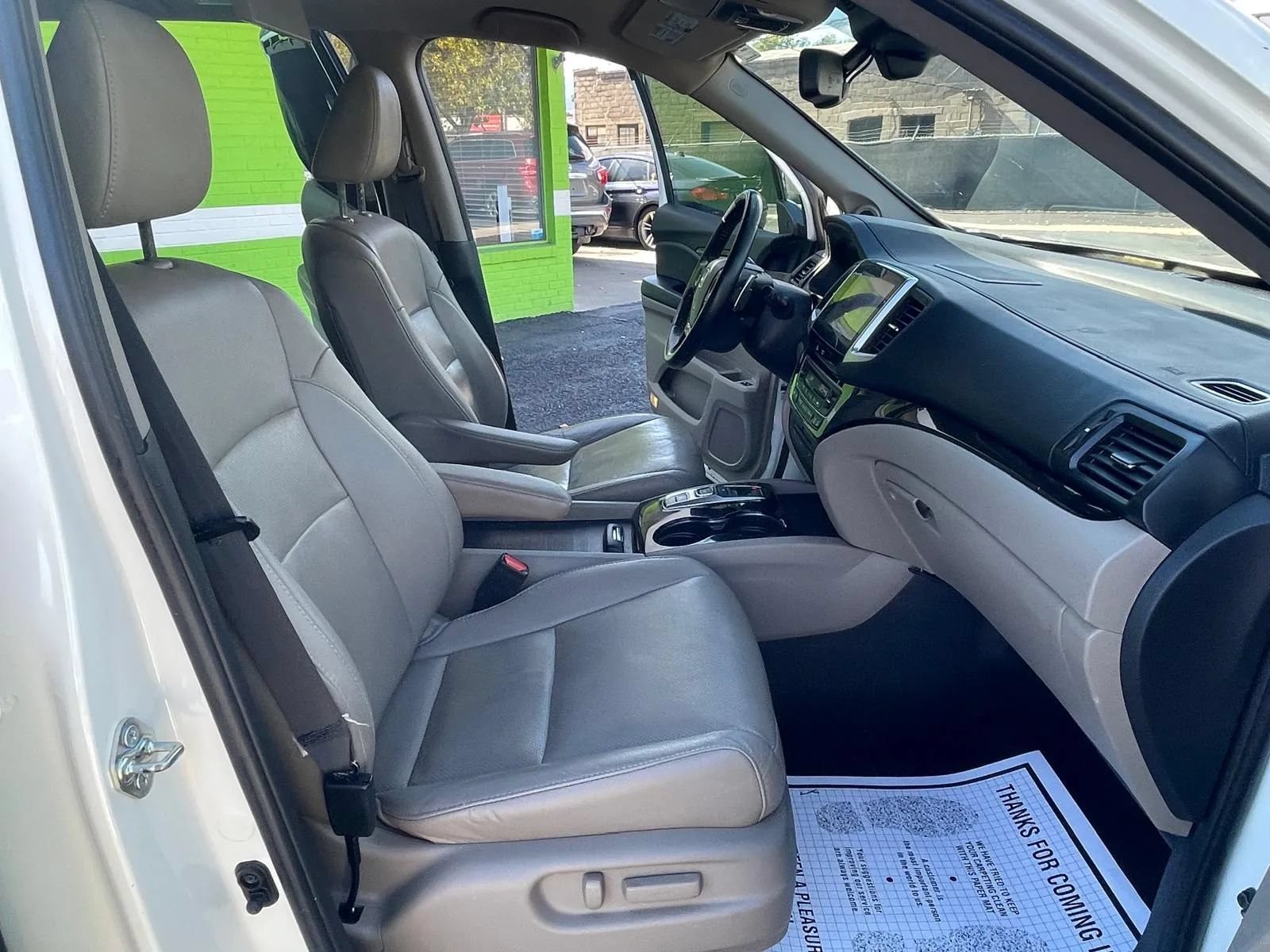 Used 2016 Honda Pilot Elite image 17