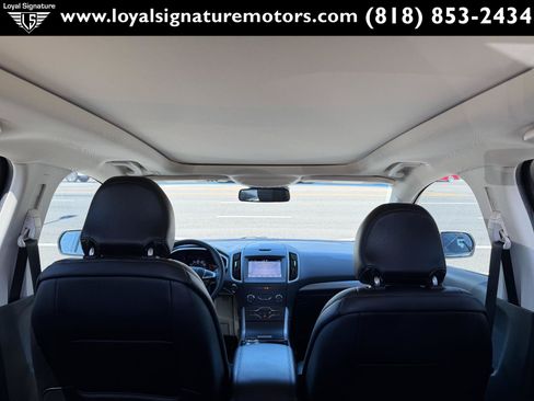 Used 2019 Ford Edge SEL w/ Equipment Group 201A FWD image 15