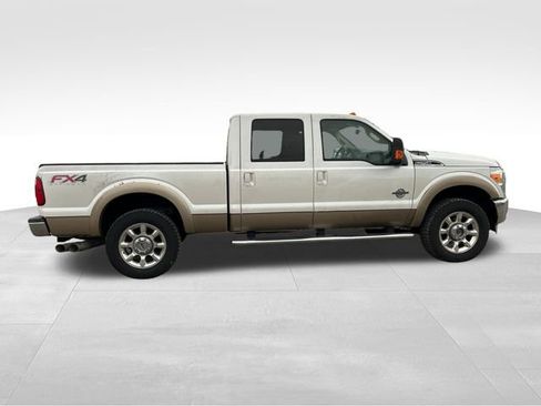 Used 2012 Ford F250 Lariat image 6