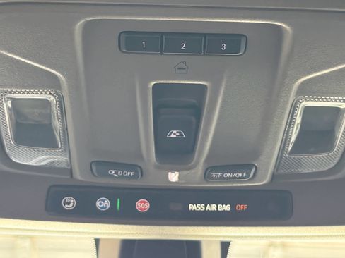 Used 2020 Chevrolet Silverado 1500 LT w/ Texas Edition image 44