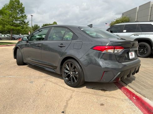 Used 2024 Toyota Corolla SE image 8