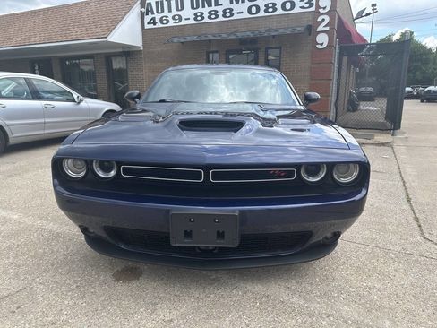 Used 2015 Dodge Challenger R/T Plus RWD image 3