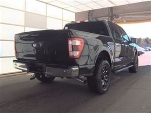 Used 2021 Ford F150 Lariat image 2