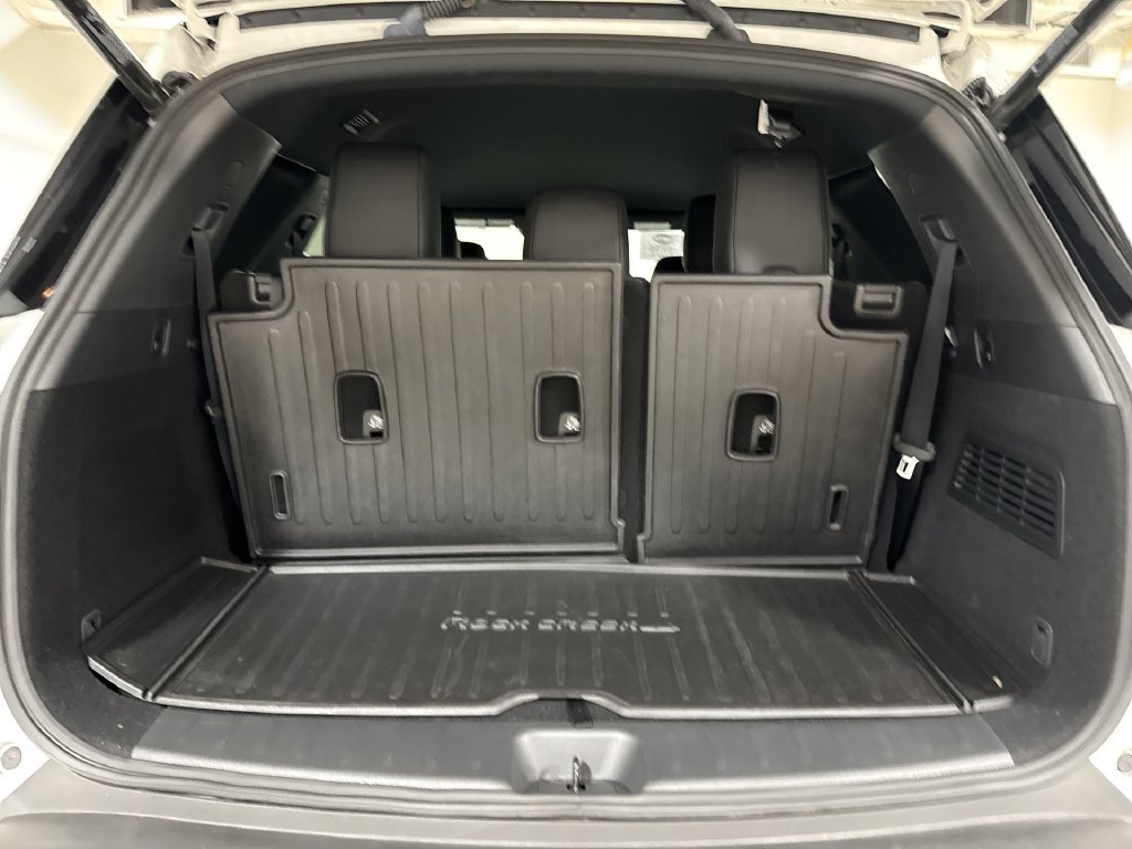 Used 2025 Nissan Pathfinder Rock Creek AWD/4WD image 24
