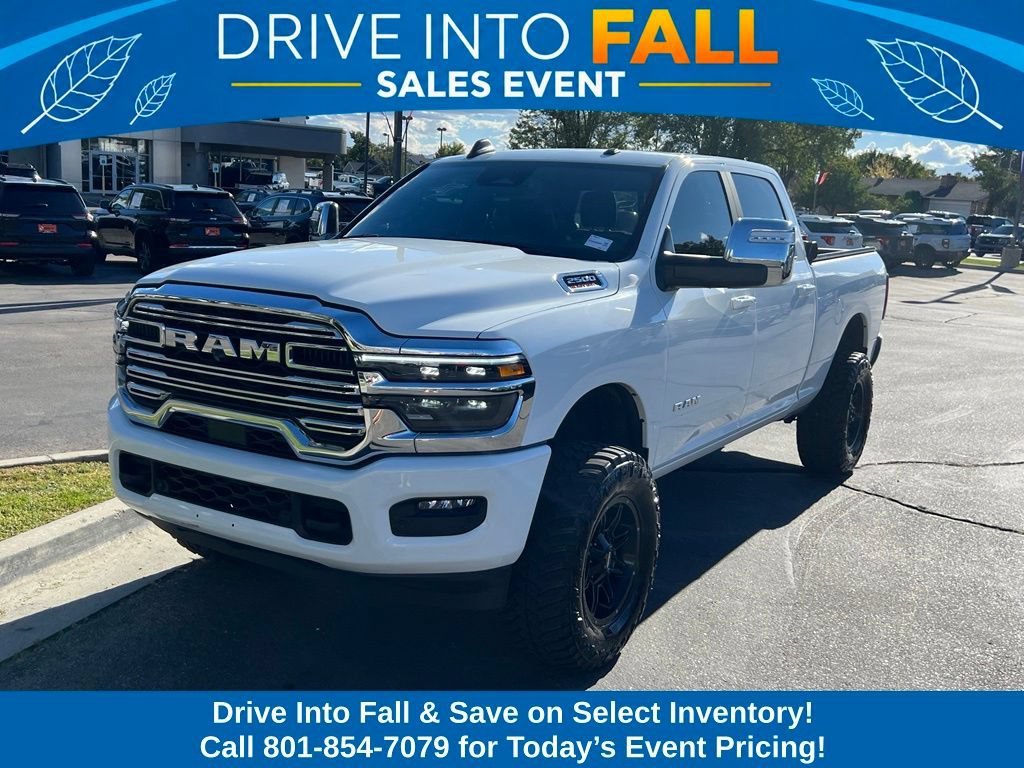 Used 2025 RAM 2500 Laramie AWD/4WD image 2