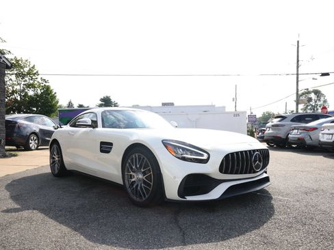 Used 2020 Mercedes-Benz AMG GT Coupe image 3