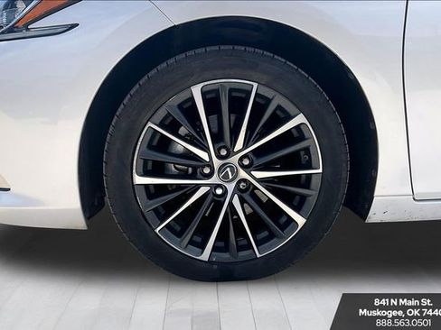 Used 2022 Lexus ES 350 w/ Premium Package FWD image 33