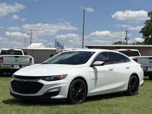 Used 2023 Chevrolet Malibu LT w/ Sport Edition FWD image 14