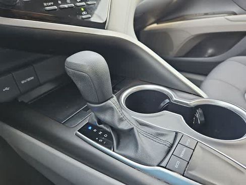 Used 2024 Toyota Camry LE w/ Convenience Package FWD image 25