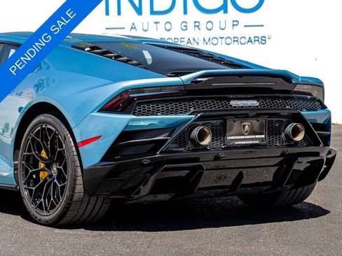 Used 2022 Lamborghini Huracan EVO RWD image 10