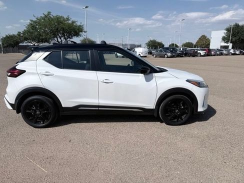 Certified 2024 Nissan Kicks SR w/ Interior Electronics Package FWD image 5