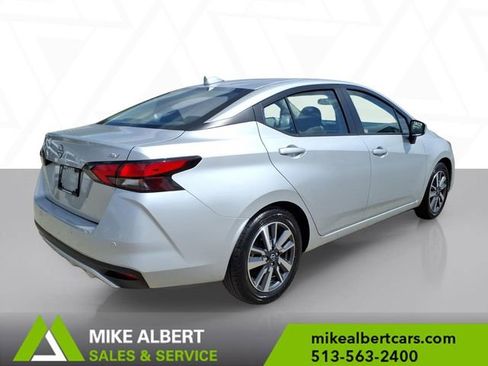 Used 2023 Nissan Versa SV FWD image 7