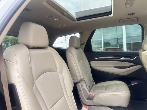 Used 2020 Buick Enclave Premium w/ Sun and Sites Package AWD/4WD image 12
