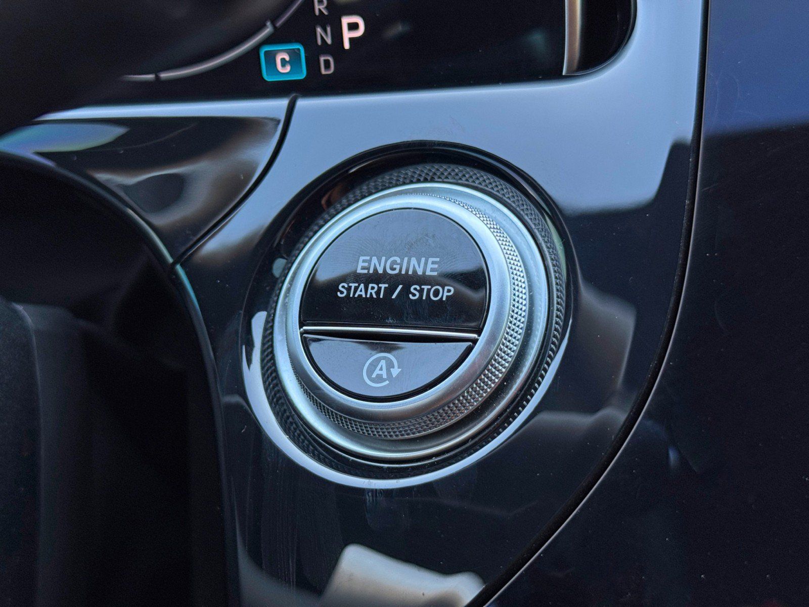 Used 2024 Mercedes-Benz E 450 4MATIC Sedan w/ MBUS Superscreen Package image 25