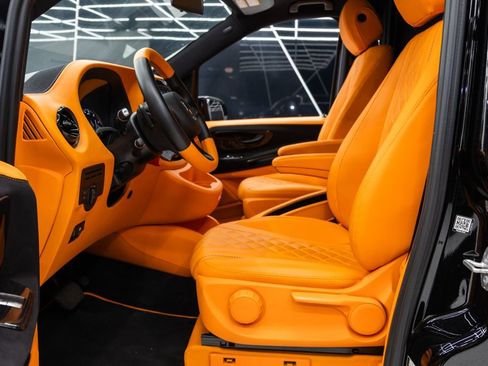 Used 2023 Mercedes-Benz Metris Passenger image 17