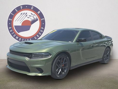 Used 2023 Dodge Charger R/T w/ Blacktop Package RWD image 2