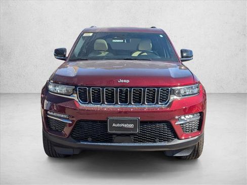 New 2025 Jeep Grand Cherokee Limited image 6