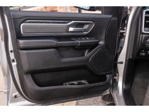 Used 2021 RAM 1500 Big Horn AWD/4WD image 9