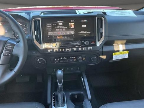 Certified 2026 Nissan Frontier SV w/ All-Weather Content Package AWD/4WD image 6